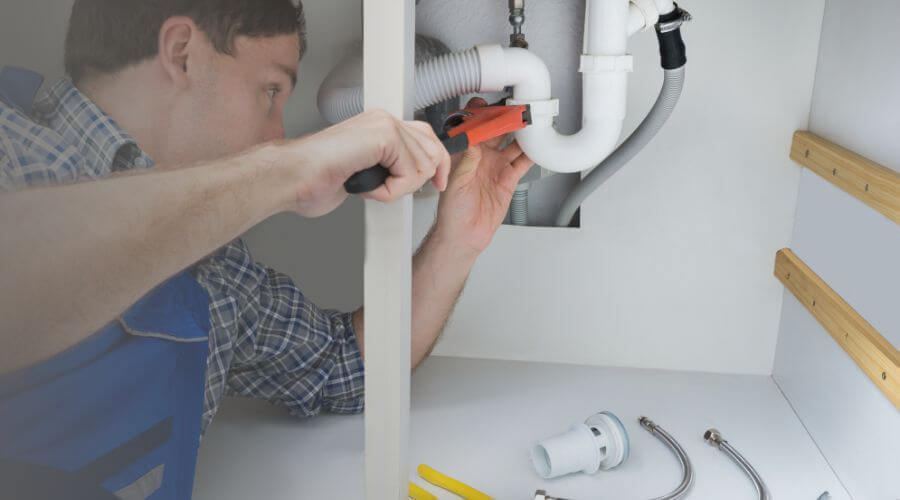Professional Tankless Water Heater Installation in Packwaukee, WI
